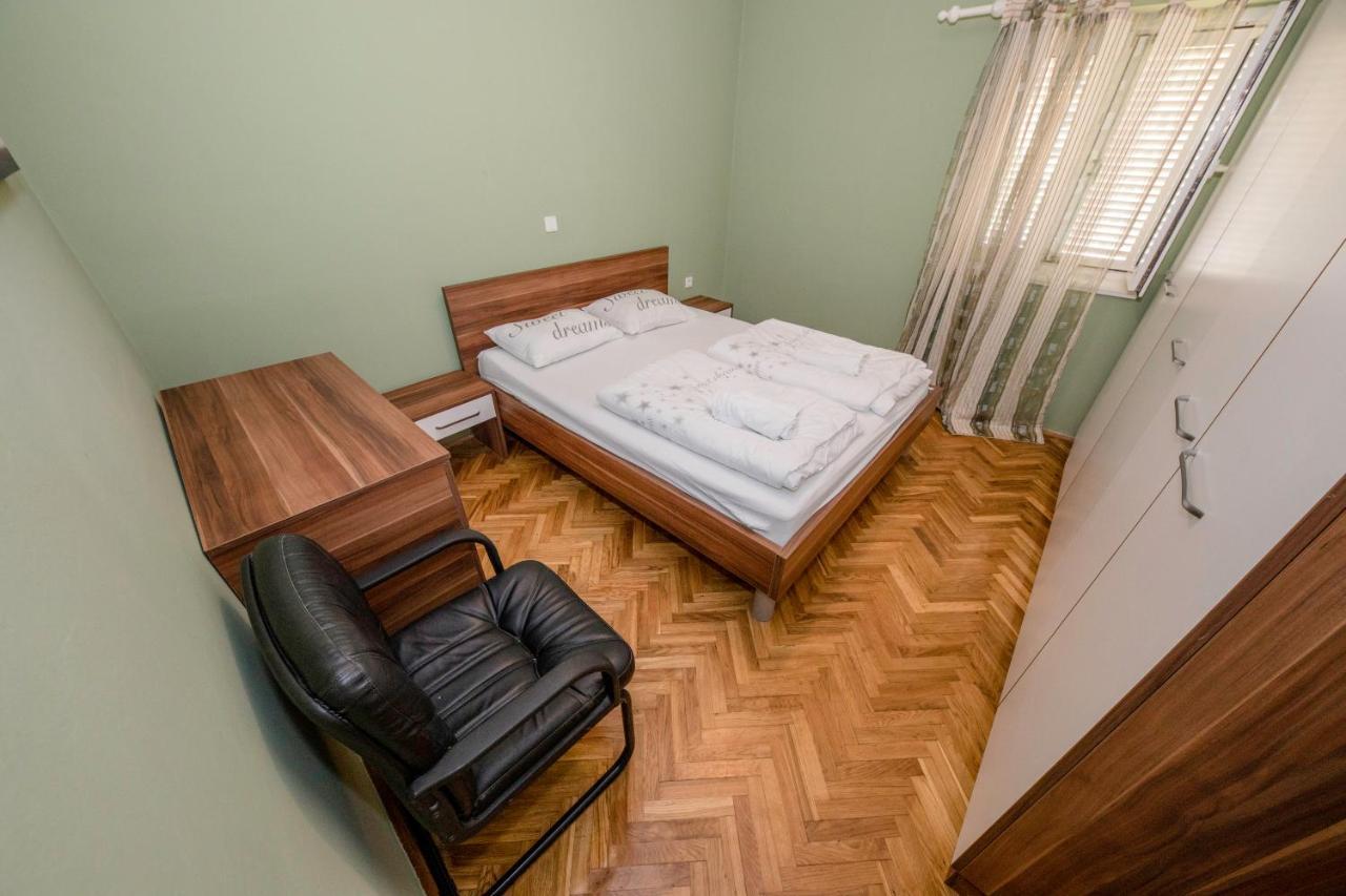 Apartmani Ana & Milo 로파르 외부 사진