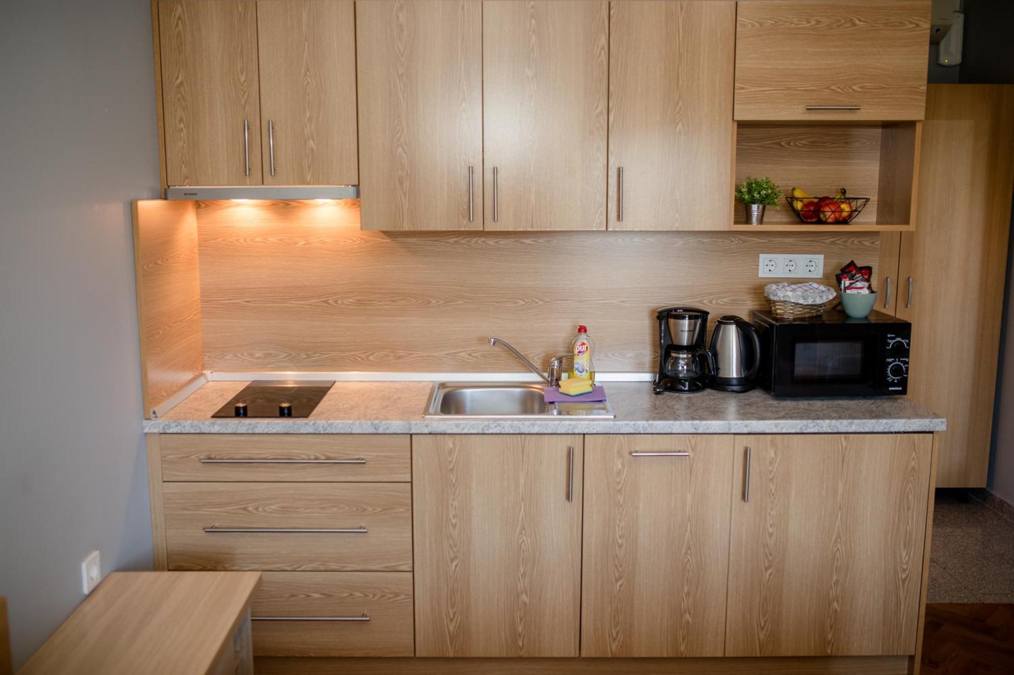Apartmani Ana & Milo 로파르 객실 사진