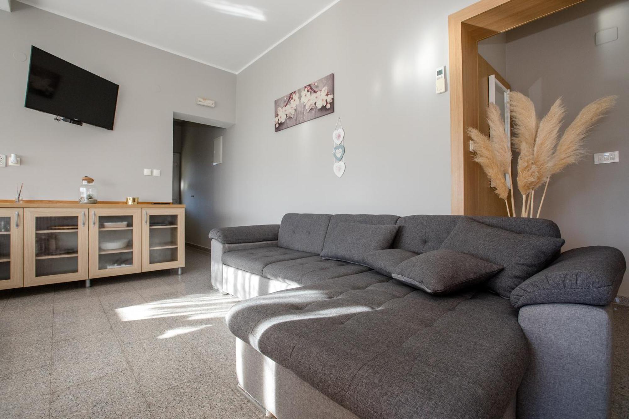 Apartmani Ana & Milo 로파르 객실 사진